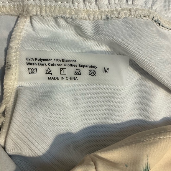 NWOT Elegant Cream & Botanical Print Halter One-Piece Swimsuit – Size M - Picture 3 of 9